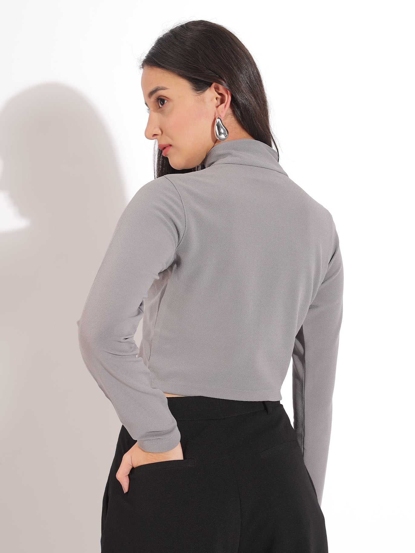 Turtle Neck Top - Styleyn