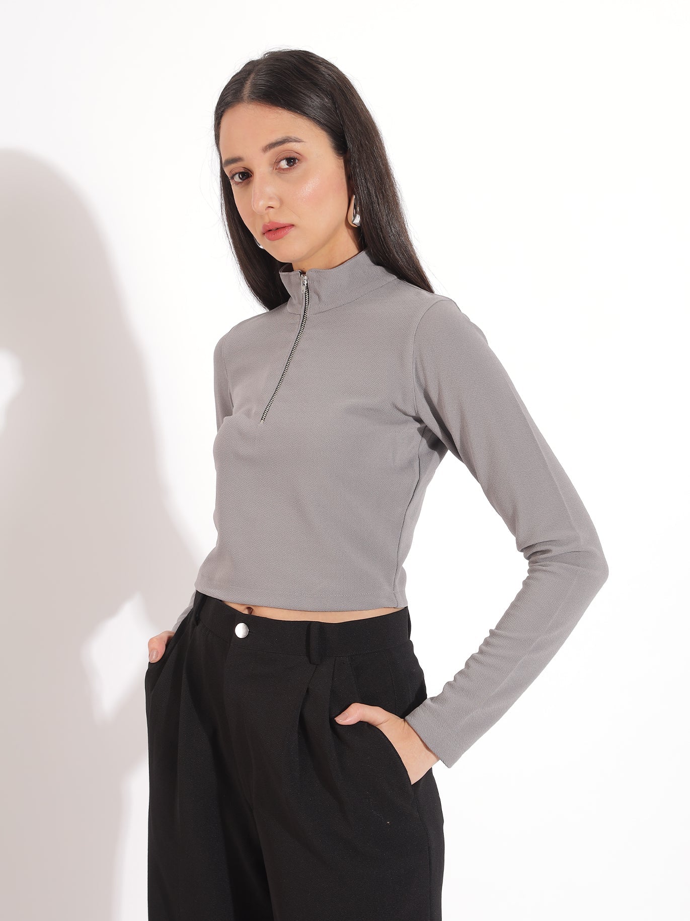 Turtle Neck Top - Styleyn