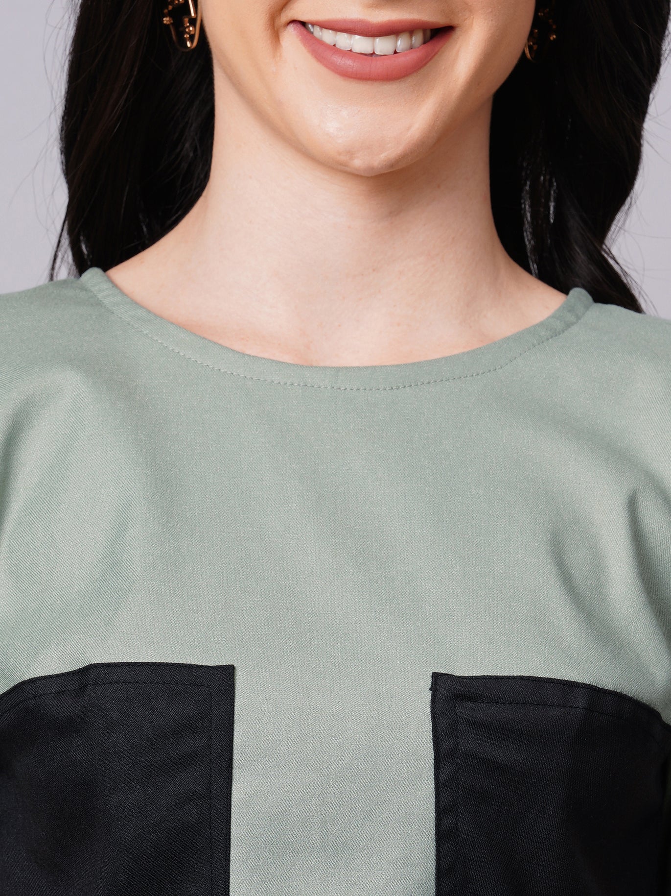 Cosmopolitan Tee - Styleyn