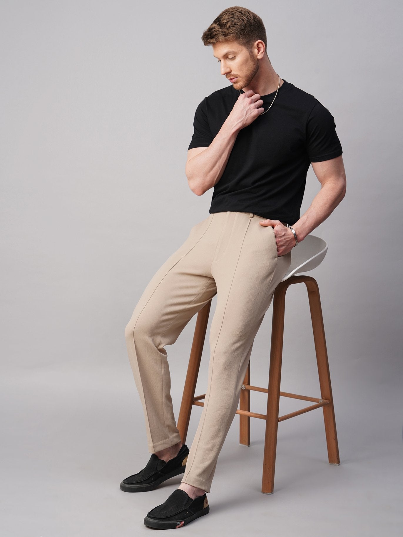 Relaxed Meta Pants - Styleyn