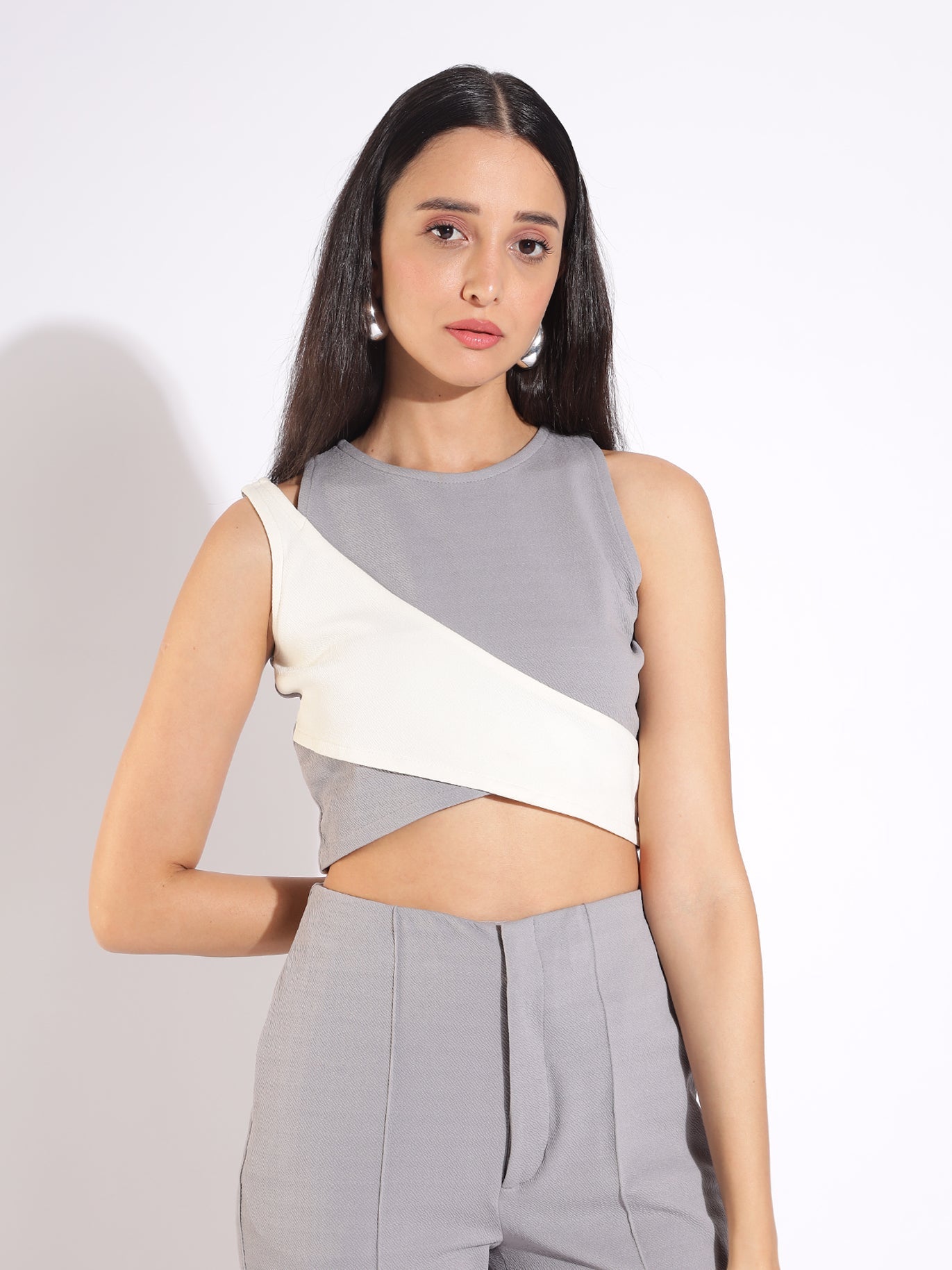 Two - Tone Crop Top - Styleyn