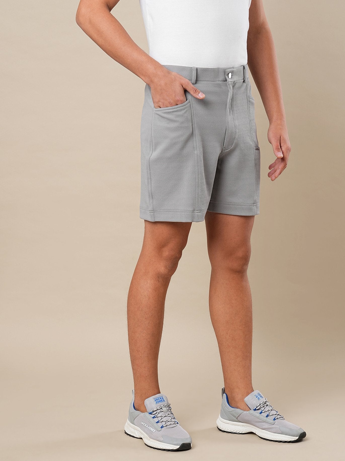French Crepe Shorts - Styleyn